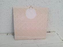 Lade das Bild in den Galerie-Viewer, Keramik Fliese Vintage

