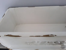 Lade das Bild in den Galerie-Viewer, Wandregal
