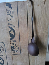 Lade das Bild in den Galerie-Viewer, Dekokelle Metall
