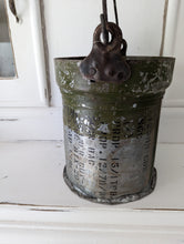 Lade das Bild in den Galerie-Viewer, Eimer Vintage Metall
